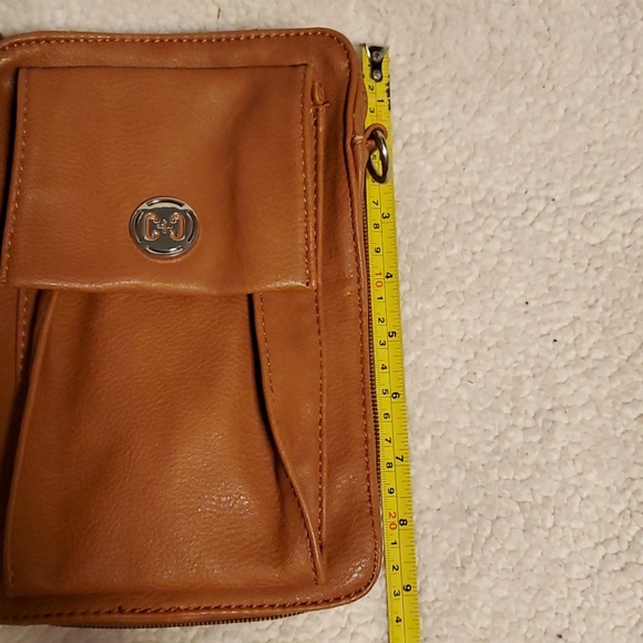 Coco + Carmen Crossbody/Wristlet - Picture 10 of 11